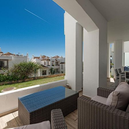 2149-Amazing Groundfloor 3 Bedrooms On Golf, Pools Alcaidesa Bagian luar foto