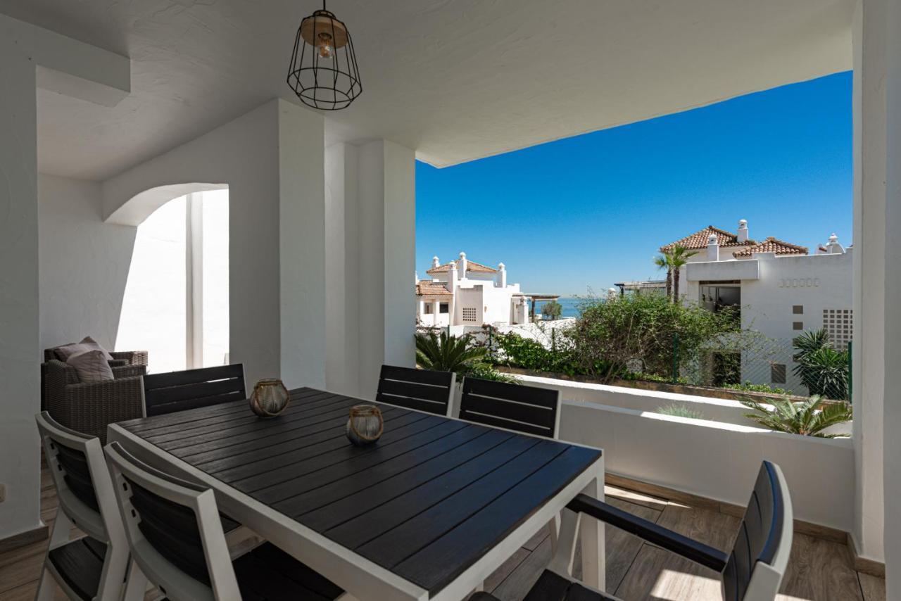 2149-Amazing Groundfloor 3 Bedrooms On Golf, Pools Alcaidesa Bagian luar foto