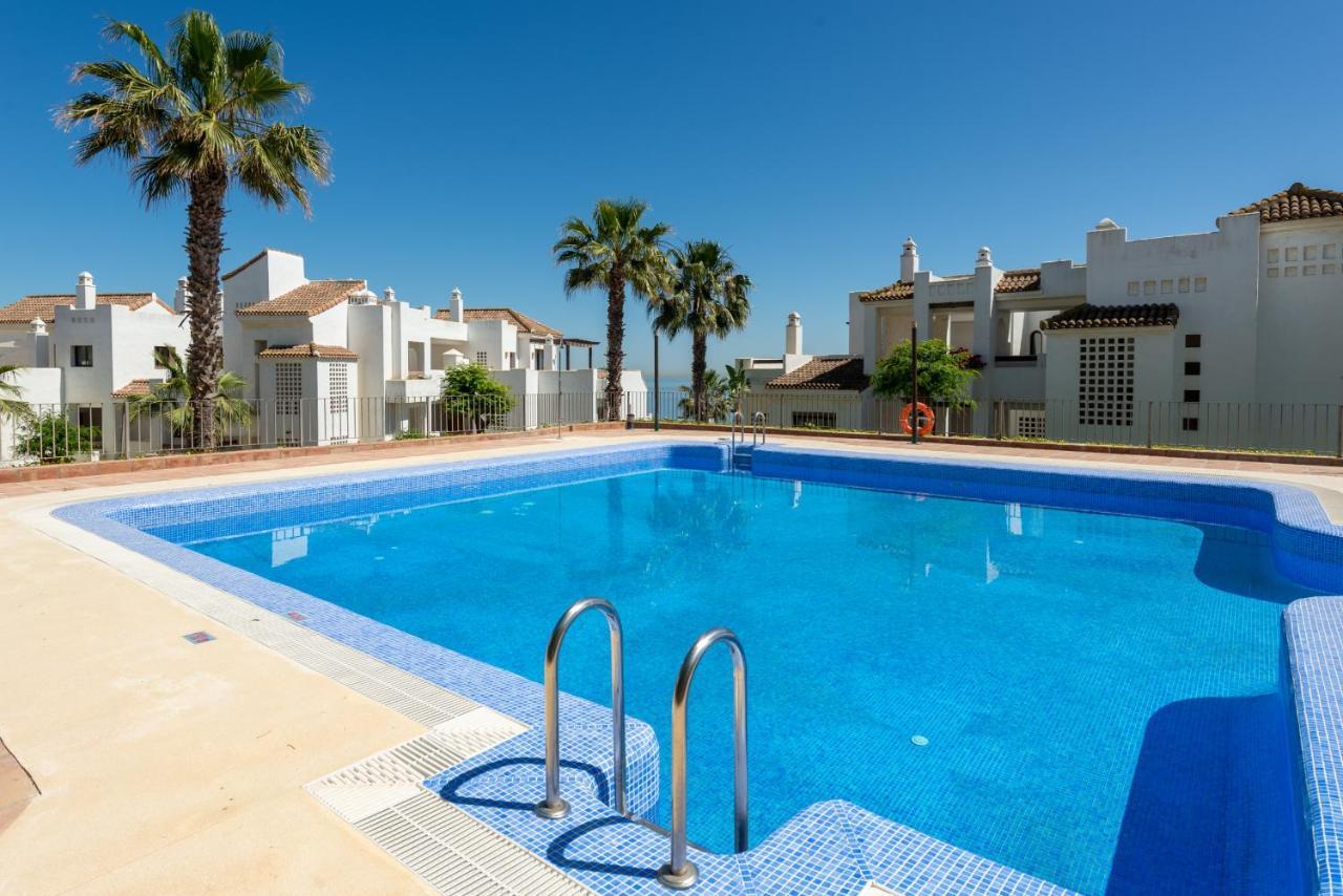 2149-Amazing Groundfloor 3 Bedrooms On Golf, Pools Alcaidesa Bagian luar foto