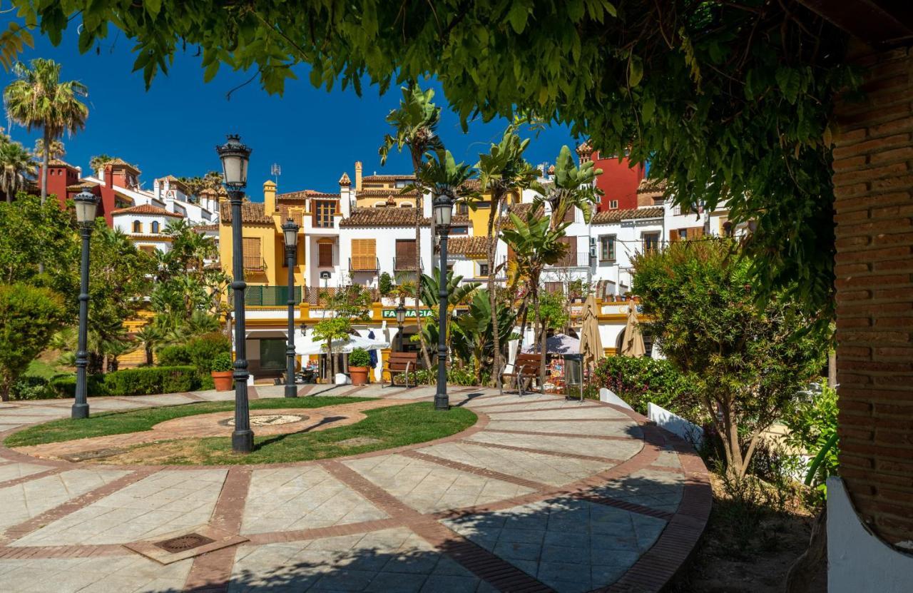 2149-Amazing Groundfloor 3 Bedrooms On Golf, Pools Alcaidesa Bagian luar foto
